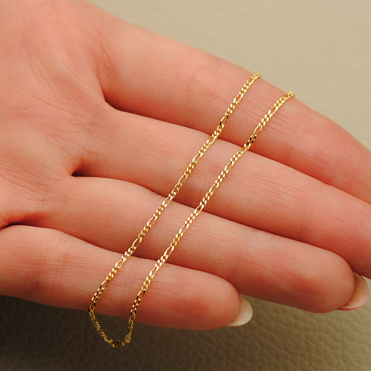 18K CADENA ORO AMARILLO MACIZA CARTIER 3X1. LARGO 50CM ANCHO 1 MM