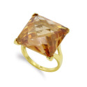 18K SORTIJA ORO AMARILLO PIEDRA CUADRADA Y GARRA 18X18 MM 18K SORTIJA ORO AMARILLO PIEDRA CUADRADA Y GARRA 18X18 MM
