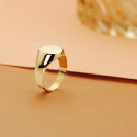 18K SELLO ORO AMARILLO HUECO LISO EN BRILLO. ZONA GRABADO: 13X10 MM