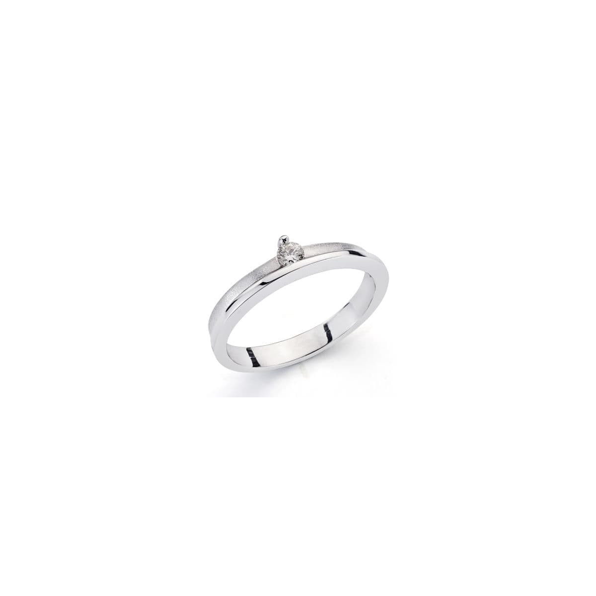 18K SORTIJA ORO BLANCO Y DIAMANTE NATURAL  0.085 QTS. ANCHO: 4,5MM