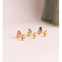 18K PENDIENTES ORO AMARILLO GOTA PIEDRA ROJA BORDES BOLITAS. MEDIDA: 7 X5 MM. CIERRE PRESION