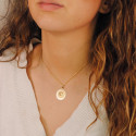 18K MEDALLA ORO AMARILLO MEDUSA CON BORDE CALADA Y GRECA MATIZADA 20 MM 18K MEDALLA ORO AMARILLO MEDUSA CON BORDE CALADA Y GRECA MATIZADA 20 MM