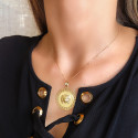 18K MEDALLA ORO AMARILLO MEDUSA CON BORDE CALADA Y GRECA MATIZADA 33 MM 18K MEDALLA ORO AMARILLO MEDUSA CON BORDE CALADA Y GRECA MATIZADA 33 MM