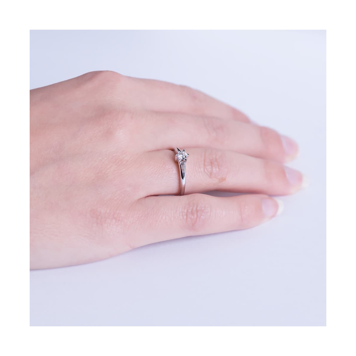 18K SOLITARIO DIAMANTE NATURAL TALLA BRILLANTE ORO BLANCO 0,150 QTS. SI-H