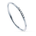 18K SORTIJA ORO BLANCO 5 DIAMANTES DE LABORATORIO 0,025  QTS. VS2-G CUERPO REDONDO 1 MM