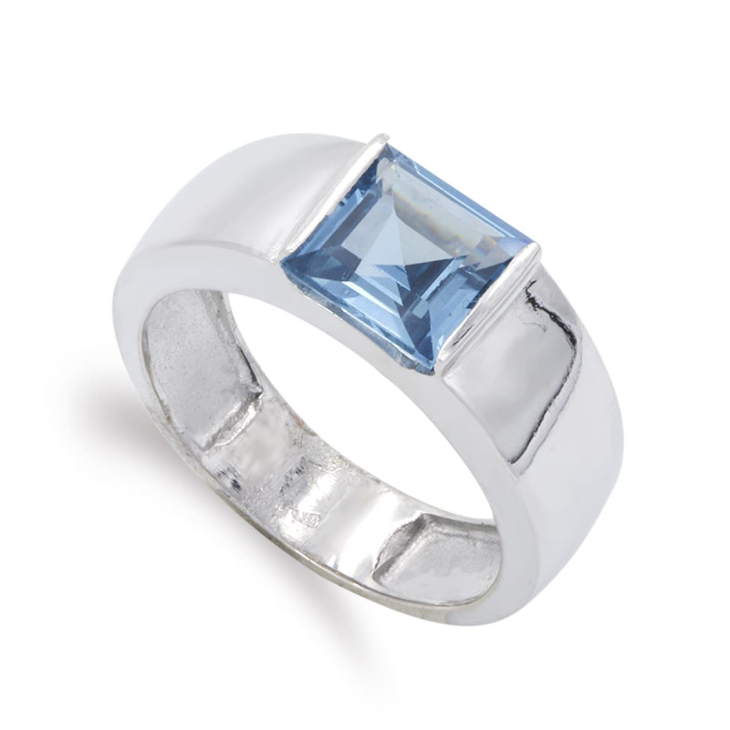 18K SORTIJA ORO BLANCO CON AGUAMARINA CUADRADA. ANCHO: 8 MM