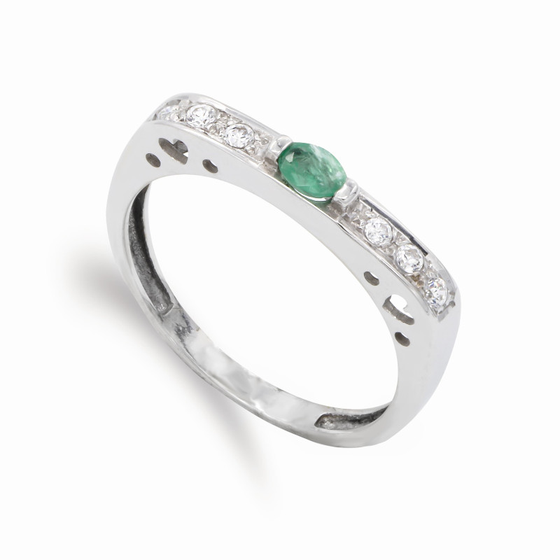 18K SORTIJA ORO BLANCO ESMERALDA 4,5 X 3 MM Y CIRCONITA. ANCHO: 3 MM