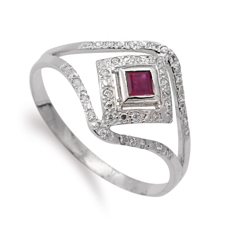 18K SORTIJA ORO BLANCO ROMBO CON RUBI Y CIRCONITAS. ANCHO: 13 MM