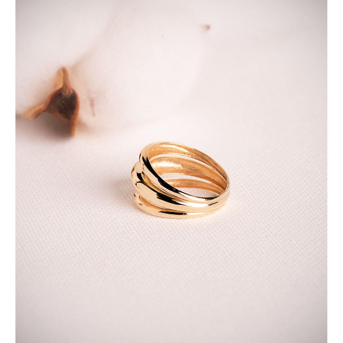 18K SORTIJA ORO AMARILLO TRES BANDAS EN BRILLO. ANCHO: 12 MM