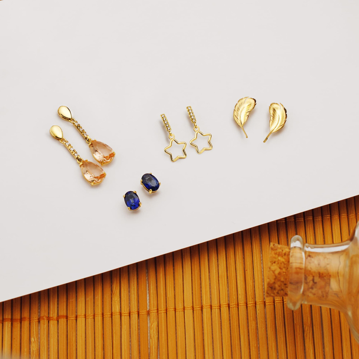 18K PENDIENTES ORO AMARILLO COLGANTE ESTRELLA Y CIRCONITA 17X8 MM