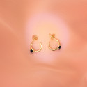 18K PENDIENTES ORO AMARILLO MEDIO ARO LISO CON ZAFIROS 12X3 MM CIERRE PRESION.