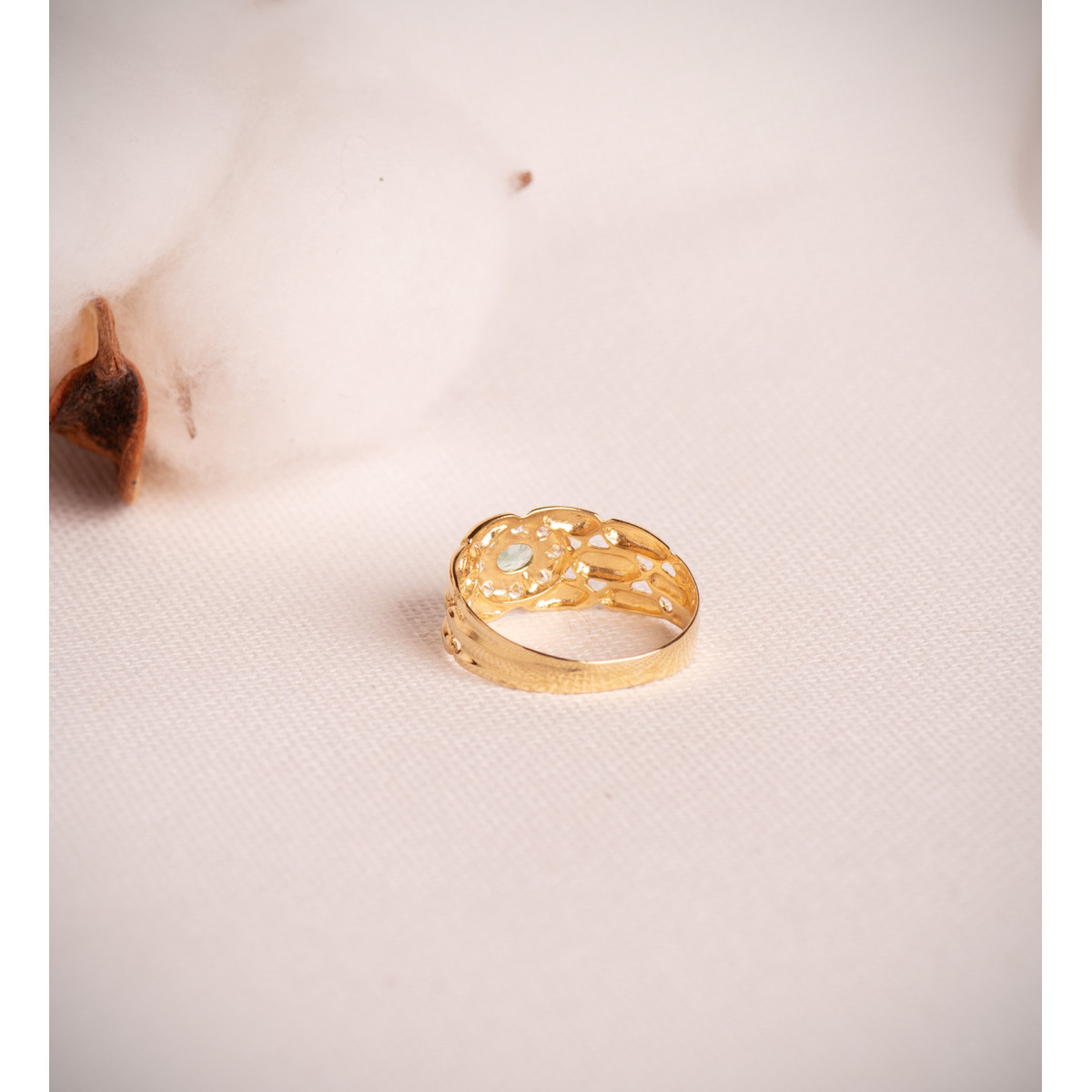 18K SORTIJA ORO AMARILLO PANTER CON CIRCONITAS Y ESMERALDA NATURAL 4X3 MM. ANCHO: 9 MM