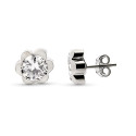 9K PENDIENTES ORO BLANCO MARGARITA LIGERA 6X6 MM CIERRE PRESION
