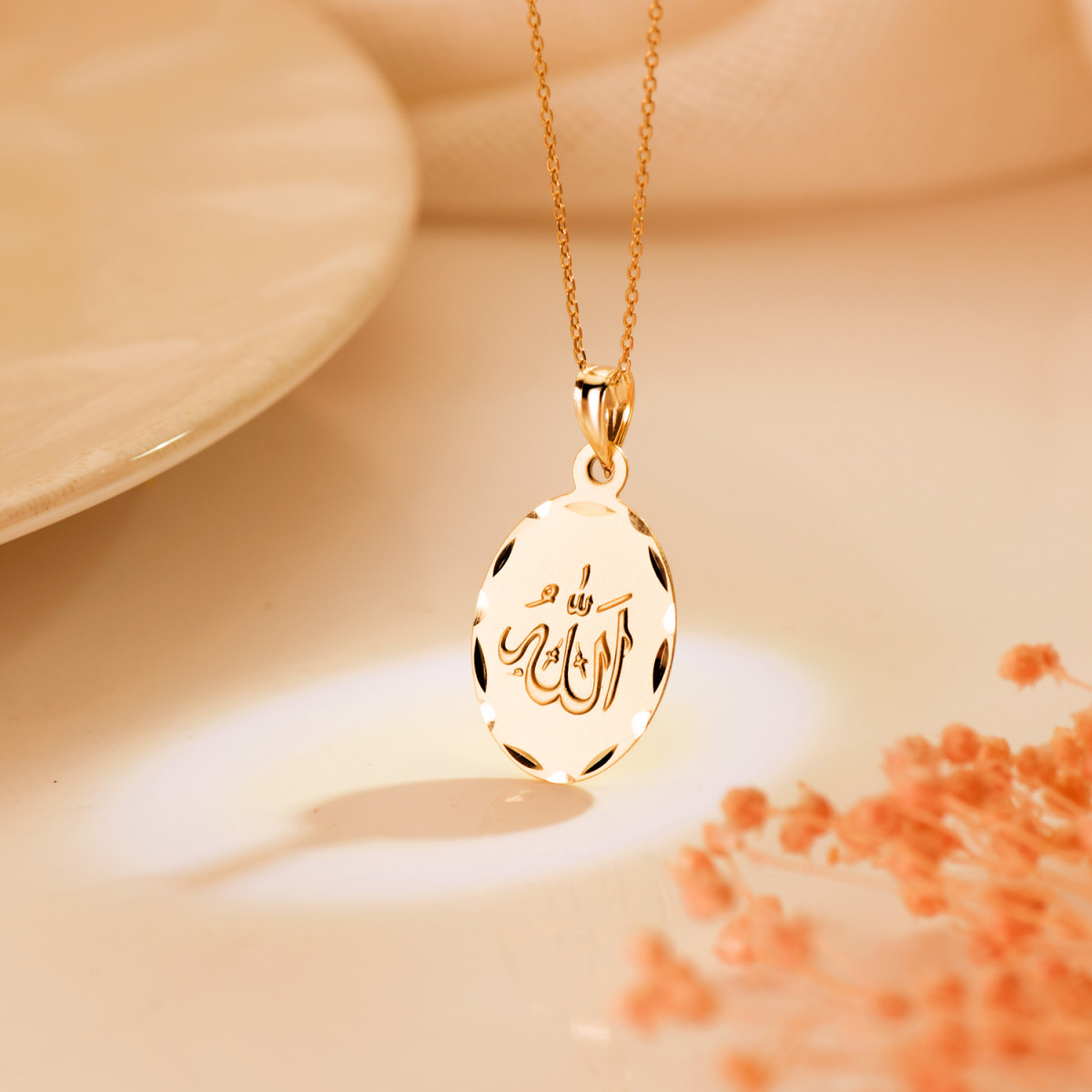 18K MEDALLA ORO AMARILLO ALA ES GRANDE OVAL TALLADA Y MATIZADA 22X14 MM