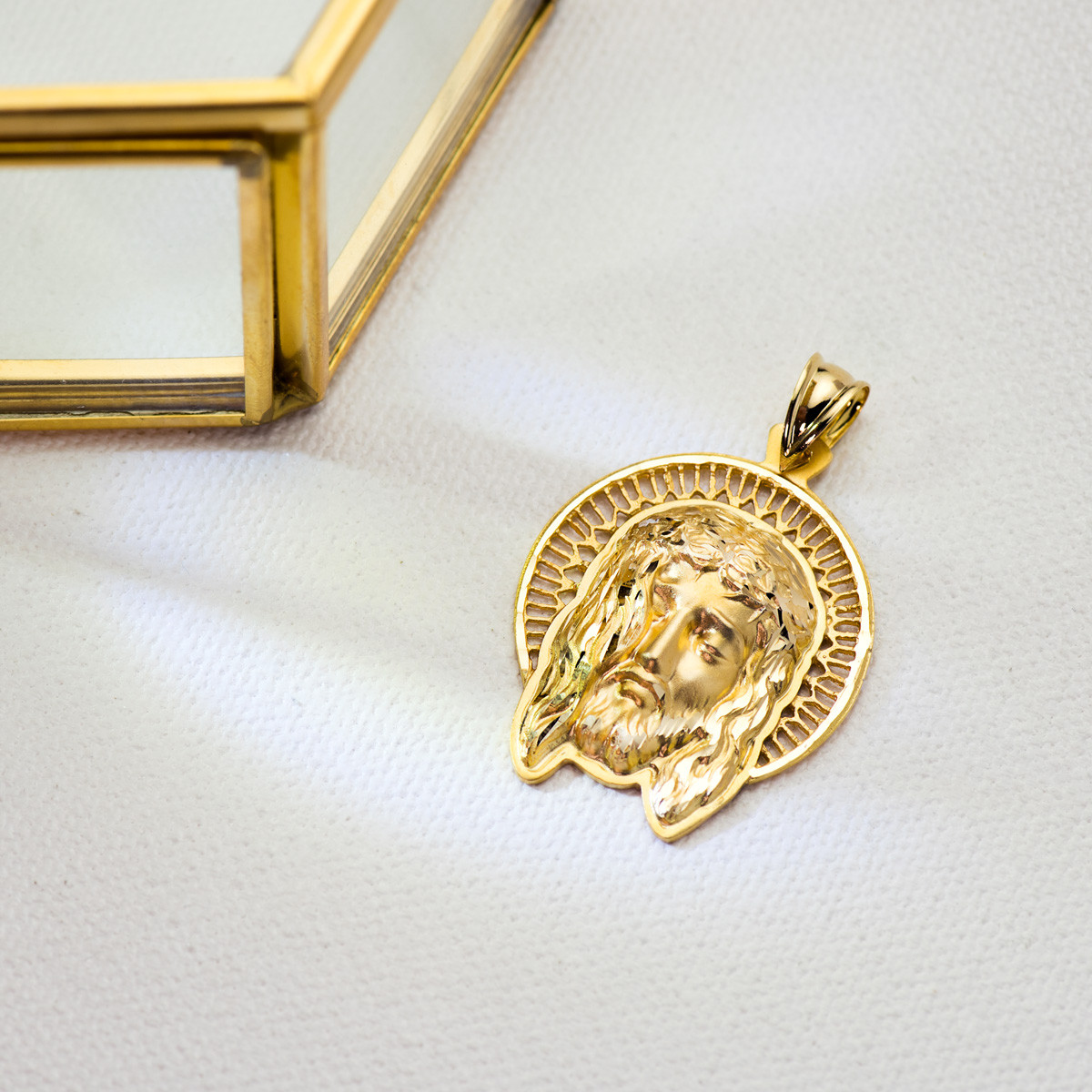 18K COLGANTE COLGANTE ORO AMARILLO CABEZA DE CRISTO ORLA 29X25 MM