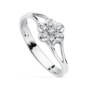 18K SORTIJA ORO BLANCO FLOR Y CIRCONITAS. ANCHO: 6,5 MM