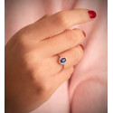 18K SORTIJA ORO BLANCO ZAFIRO DIFUSION 6X4 MM 0,62 QTS.  DIAMANTES LABORATORIO 0,14 QTS. VS2-G 9,5X8 MM