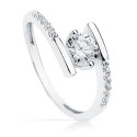 18K SOLITARIO ORO BLANCO CRUZADO CON CIRCONITA 5.5 MM