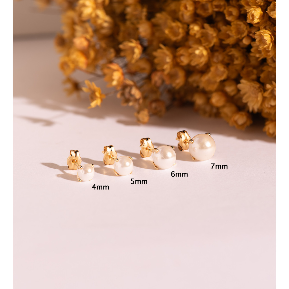 18K PENDIENTES ORO AMARILLO PERLAS CON 4 GARRAS. MEDIDA: 7 MM. CIERRE PRESION