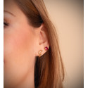18K PENDIENTES ORO AMARILLO CORAZON PIEDRA COLOR ROJA 6 X 6 MM. CIERRE PRESION