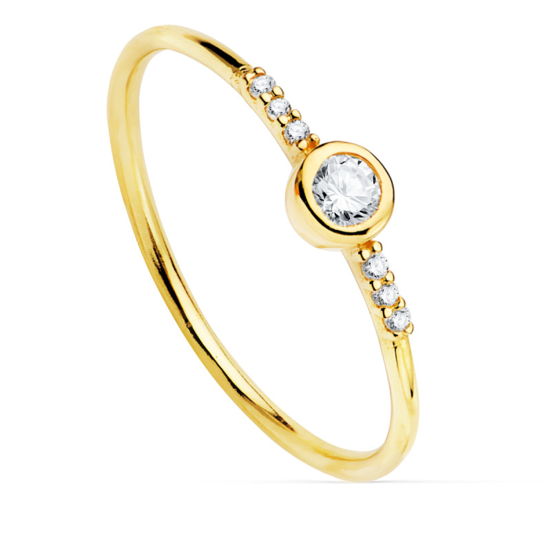 18K SORTIJA ORO AMARILLO DIAMANTES DE LABORATORIO 0,140  QTS. G-VS2. DIAMANTE 3 MM Y 6 DE 1 MM