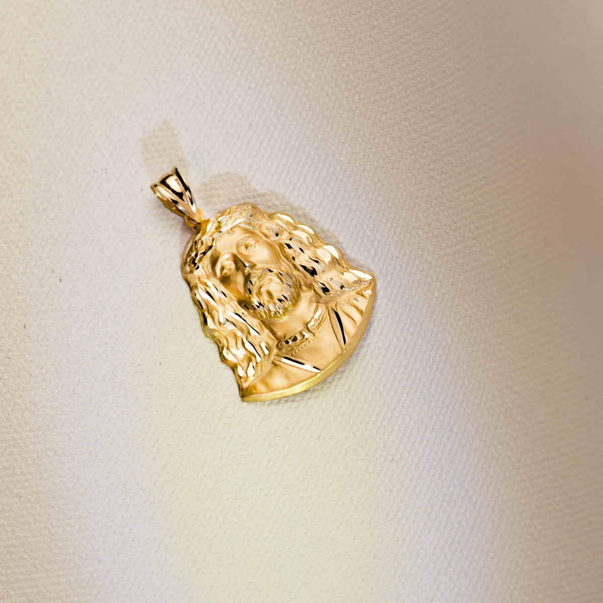 18K COLGANTE ROSTRO CRISTO ORO AMARILLO. 32 X 25 MM