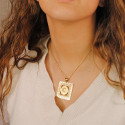 18K COLGANTE ORO AMARILLO CUADRADO MEDUSA Y GRECAS CON CIRCONITA 37X37 MM