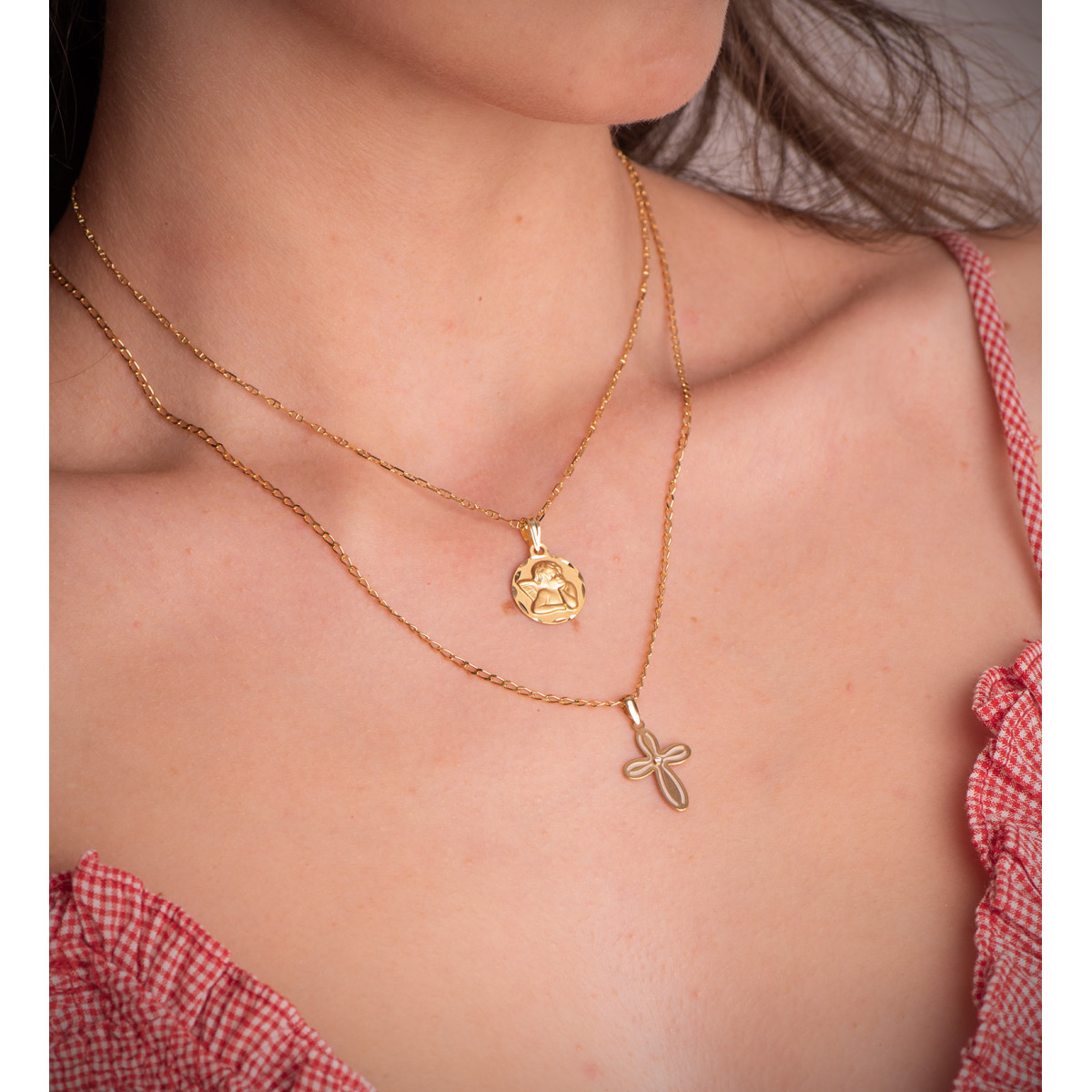 18K MEDALLA ORO AMARILLO REDONDA ANGELITO BURLON TALLADA 14 MM