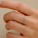 18K SORTIJA ORO BLANCO DIAMANTES DE LABORATORIO 0,030 QTS  OVAL AGUAMARINA NATURAL 4X3 MM CUERPO 1,30 MM VS2-G