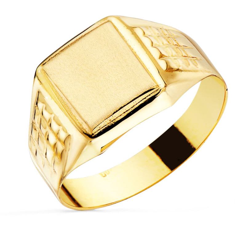 18K SELLO ORO AMARILLO CABALLERO HUECO LATERAL BRILLO. ZONA GRABADO: 10X9 MM