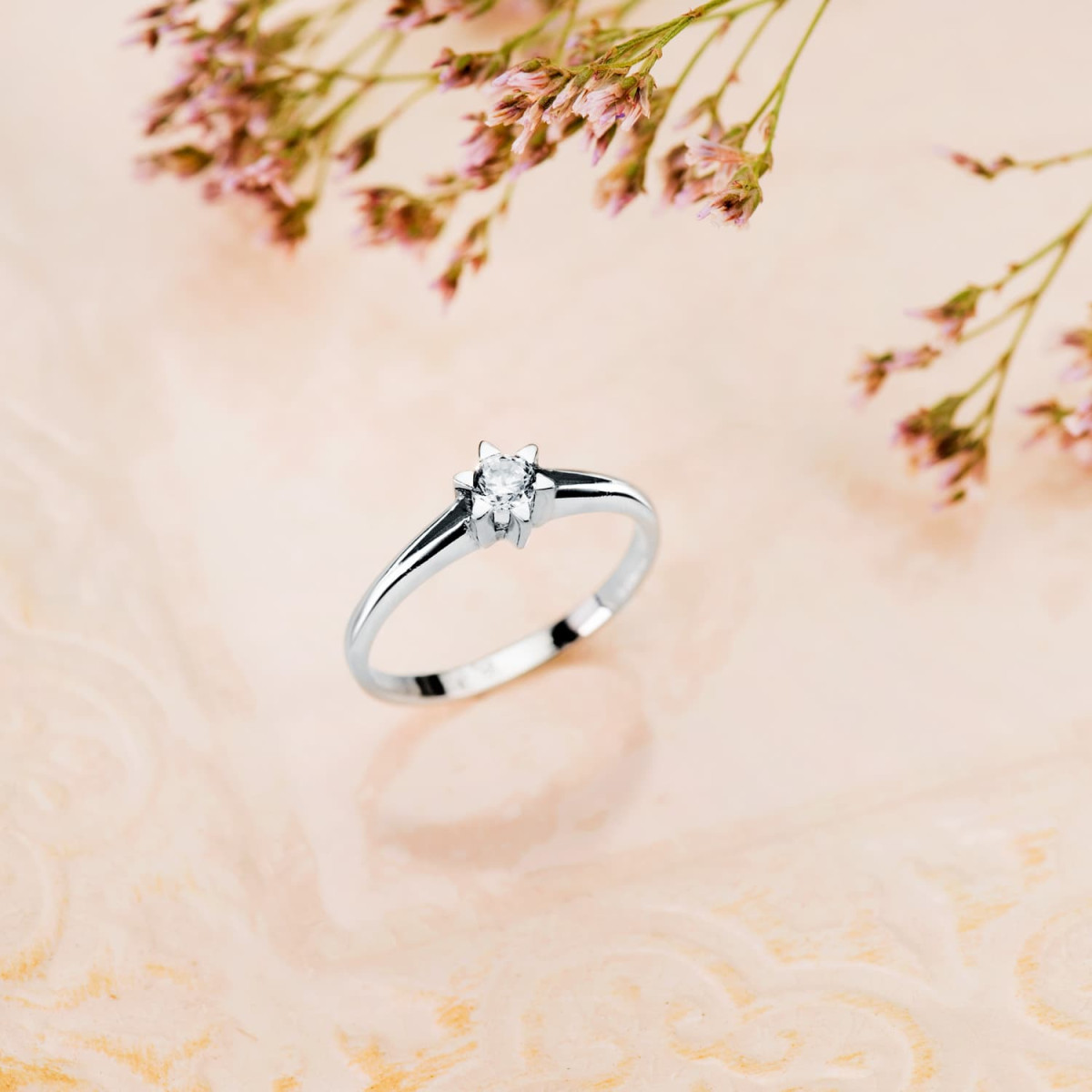 18K SOLITARIO DIAMANTE TALLA BRILLANTE ORO BLANCO 0.200 QTS. SI-H